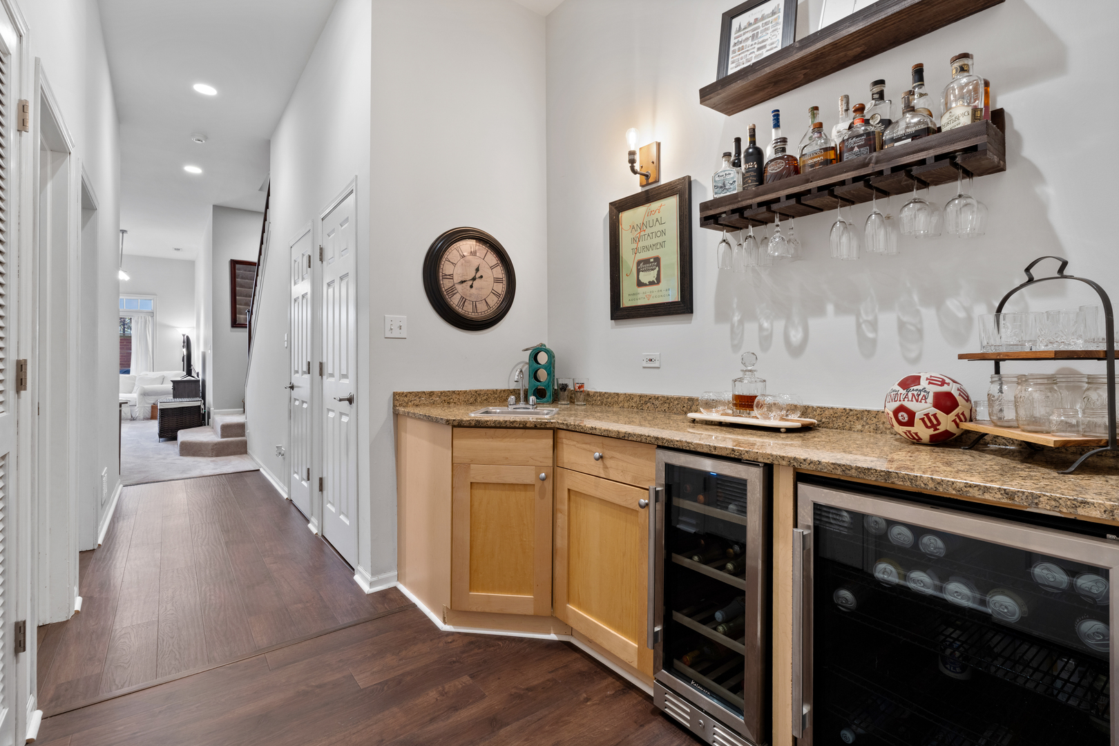 1716 N Talman Avenue Unit: 1N