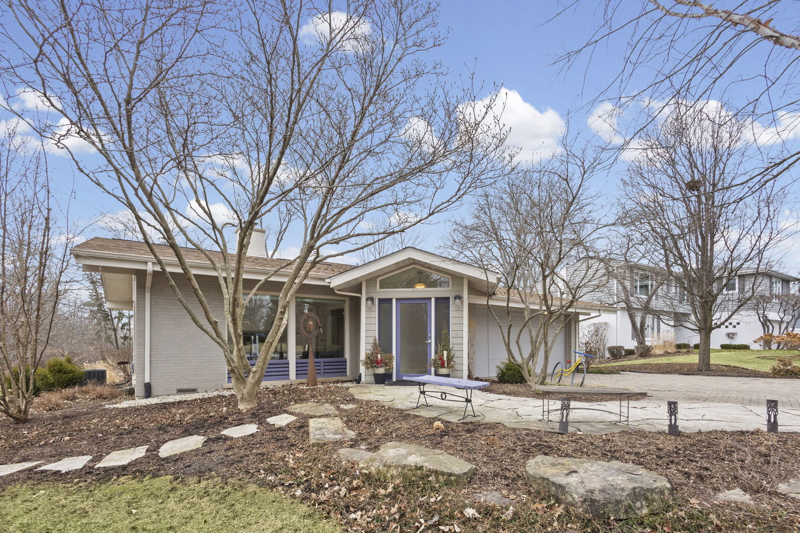 1990 Southridge Terrace