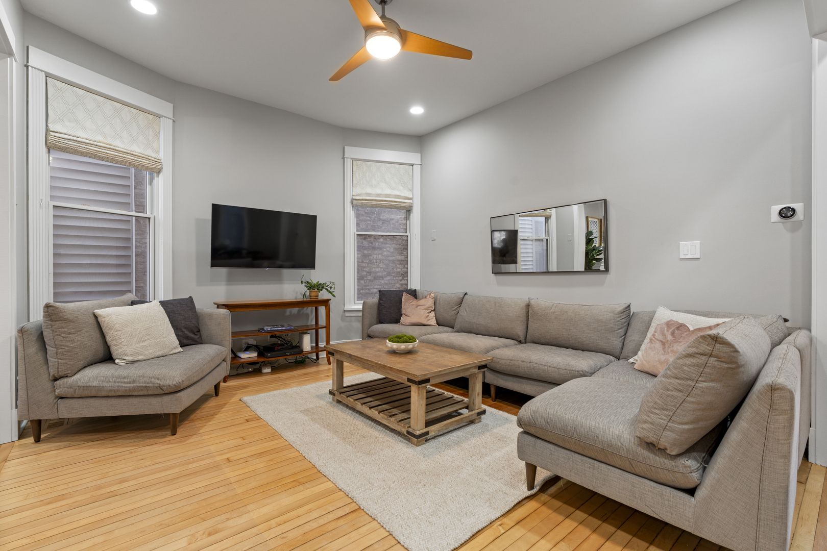 1903 W Berteau Avenue