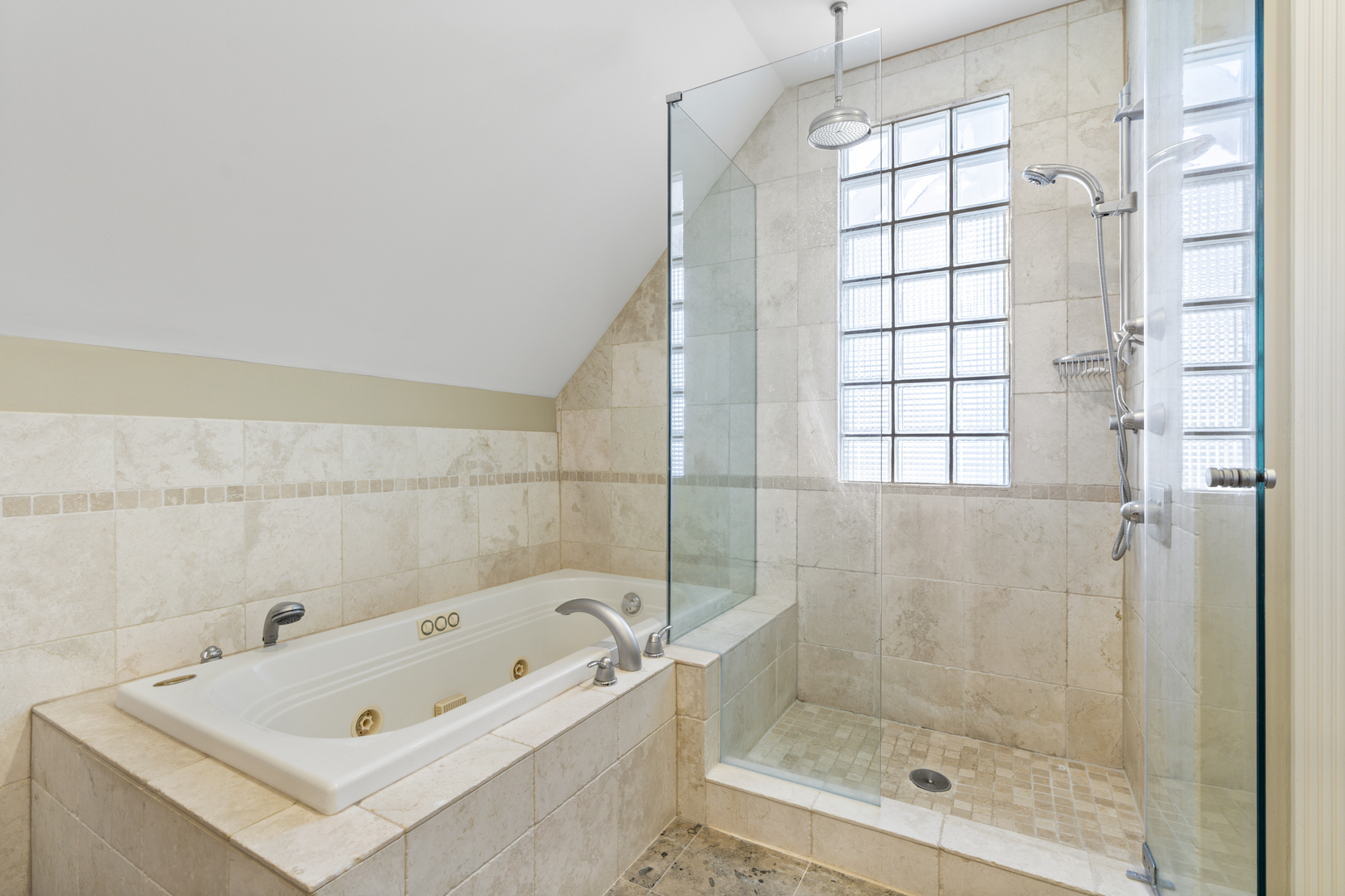 1903 W Berteau Avenue