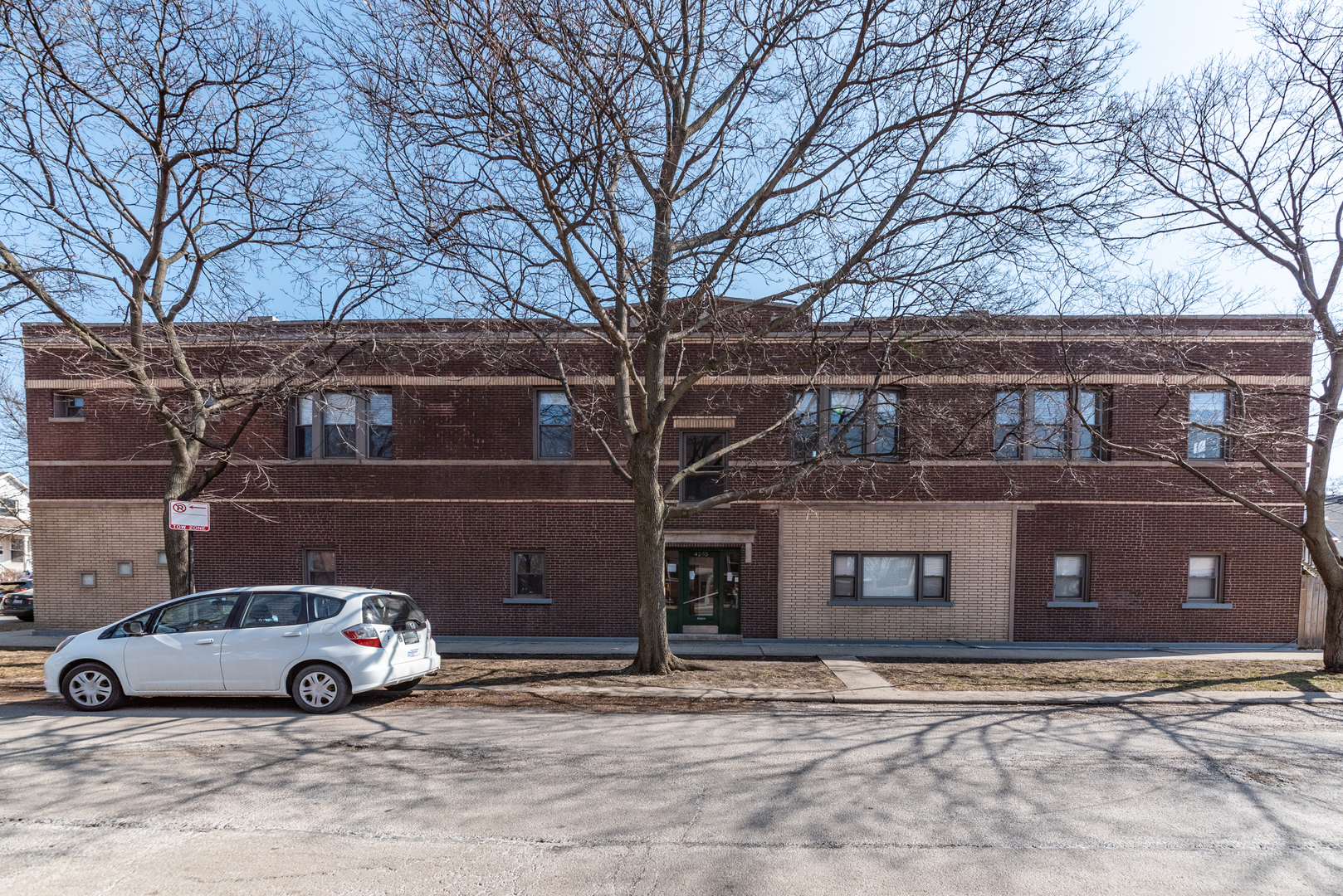 4255 N Campbell Avenue Unit: 2N