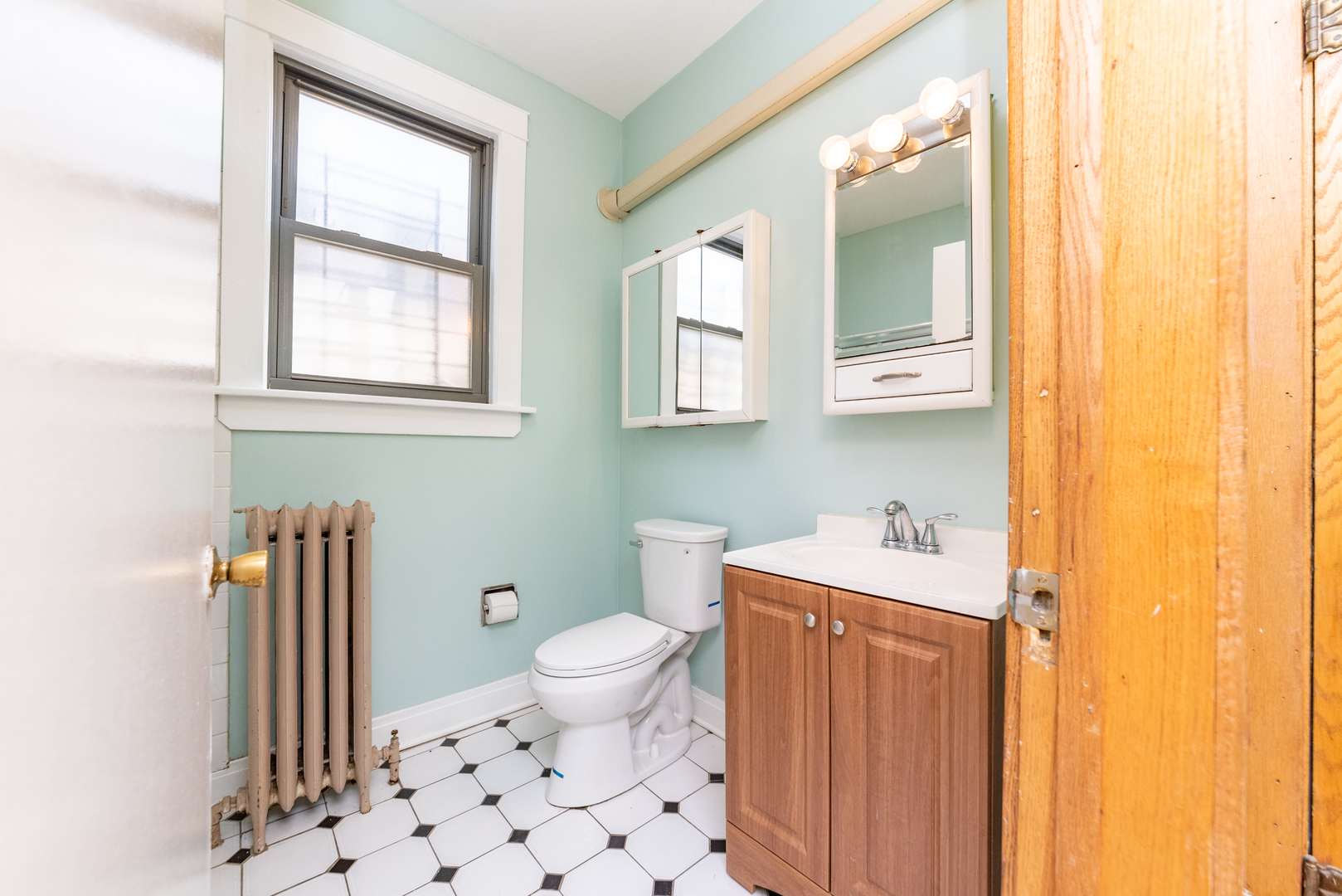 4255 N Campbell Avenue Unit: 2N