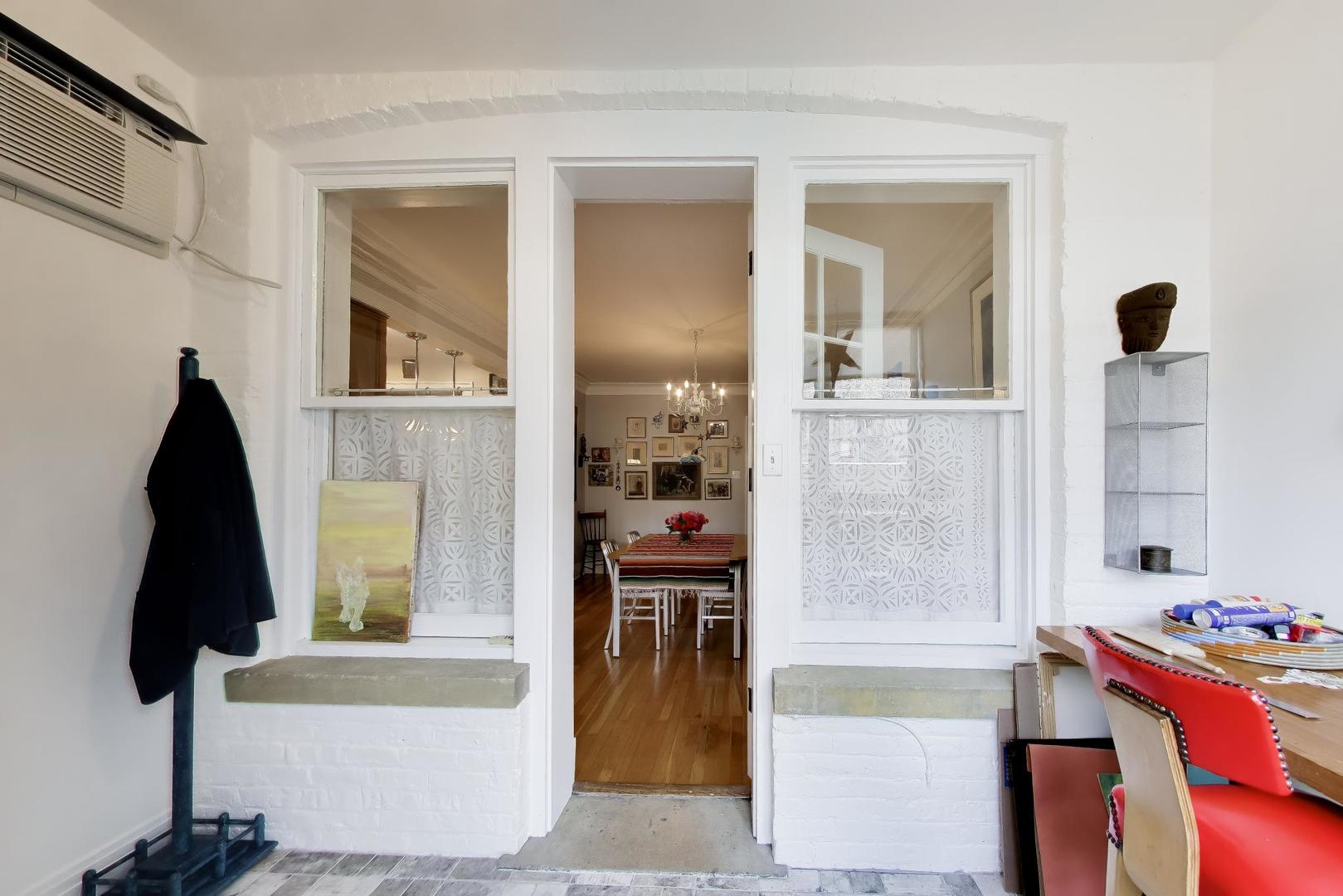1324 W Albion Avenue Unit: 1E
