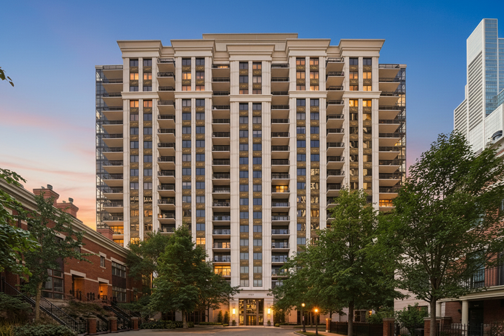 1322 S Prairie Avenue Unit: 1110
