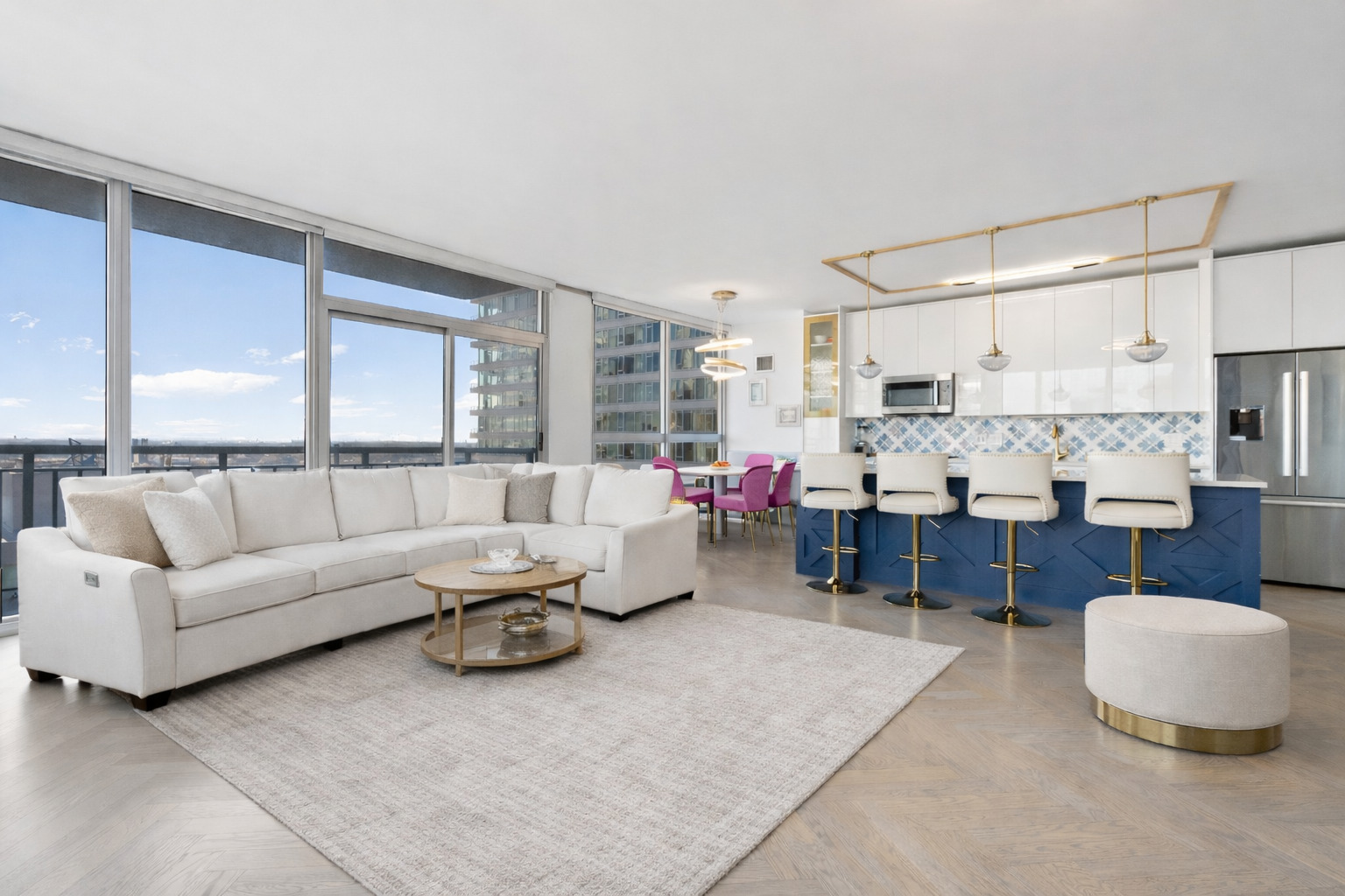 701 S Wells Street Unit: 2303