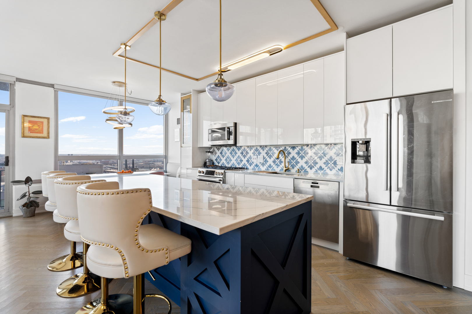 701 S Wells Street Unit: 2303