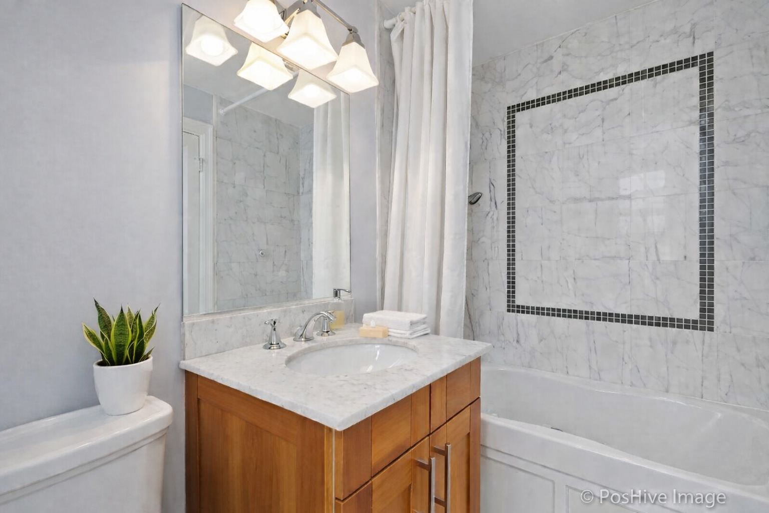 433 W Briar Place Unit: 6B