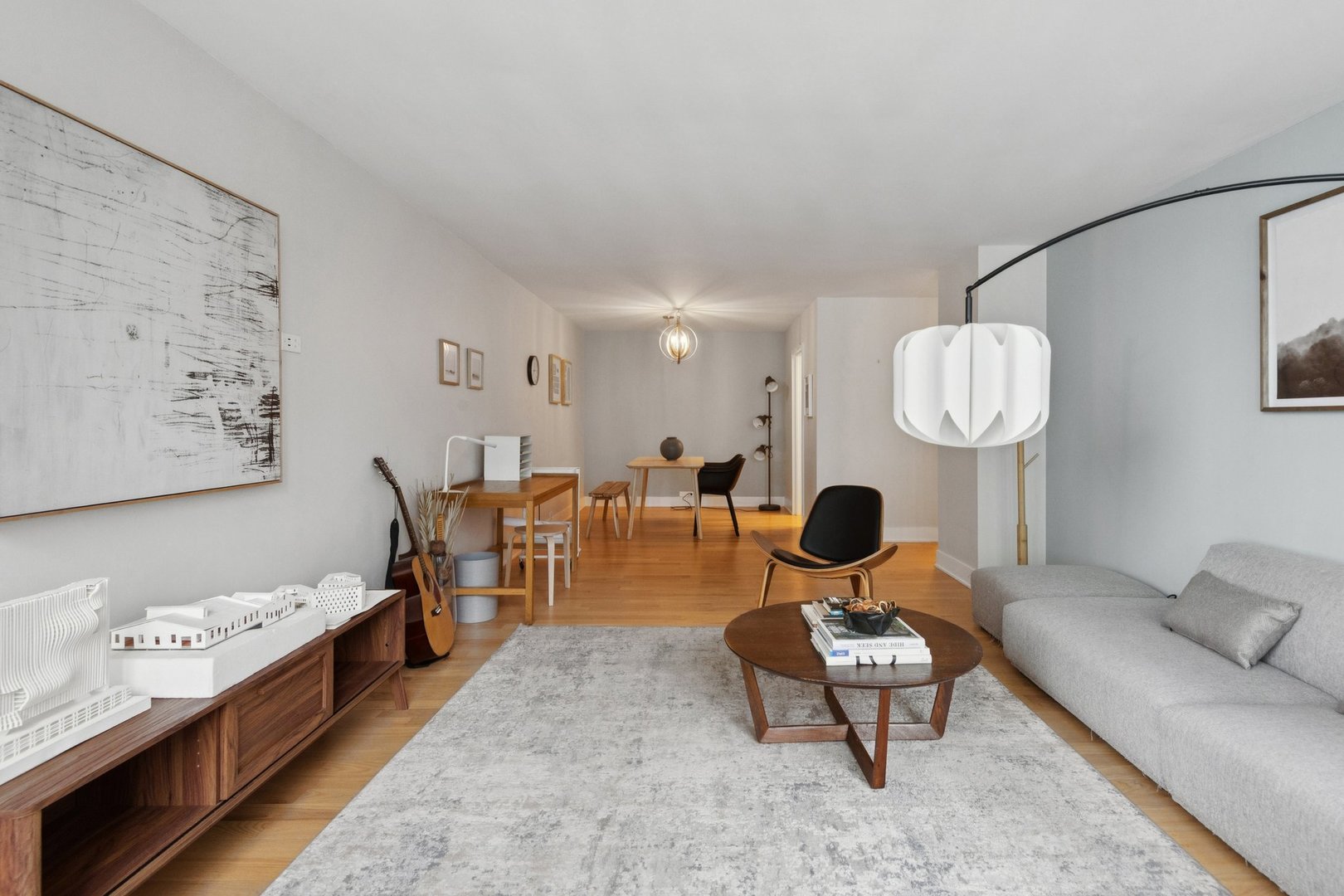 155 N Harbor Drive Unit: 2205