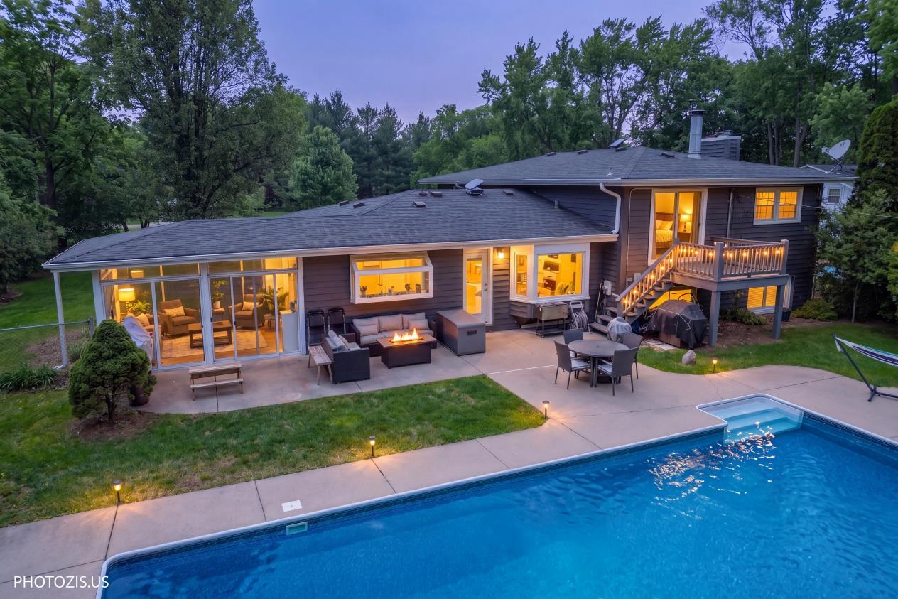 3270 Middlesax Drive