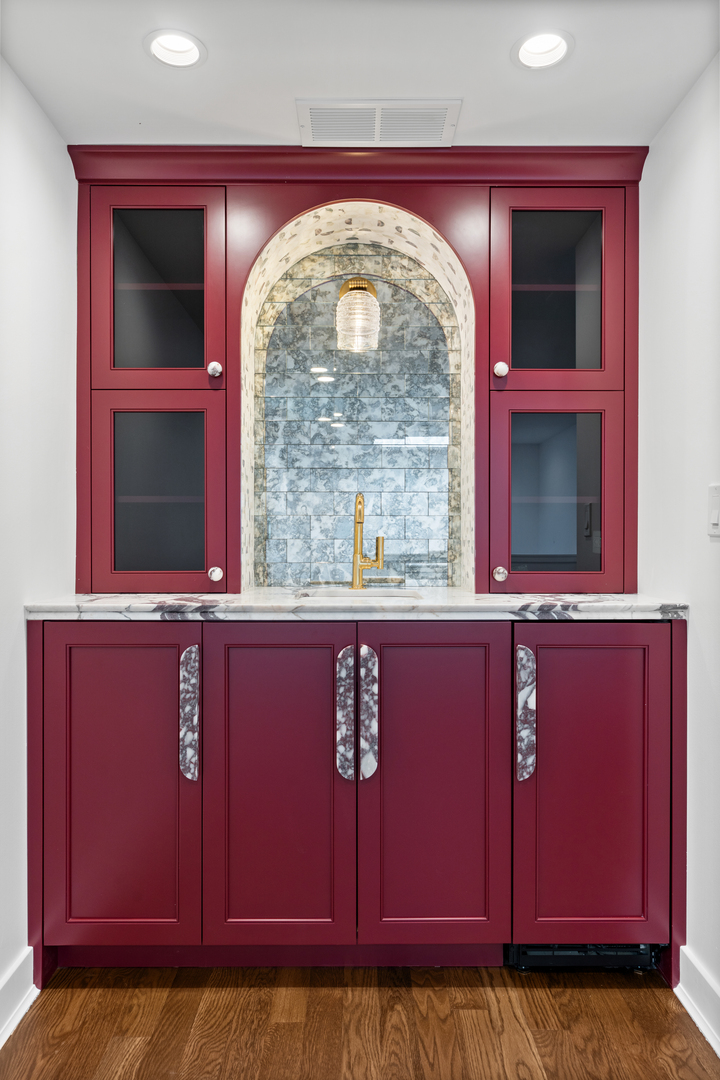 2110 N Hudson Avenue Unit: C