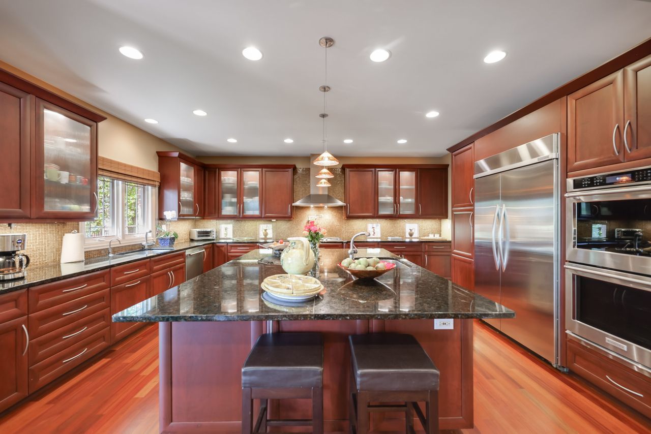 4315 Suffield Court
