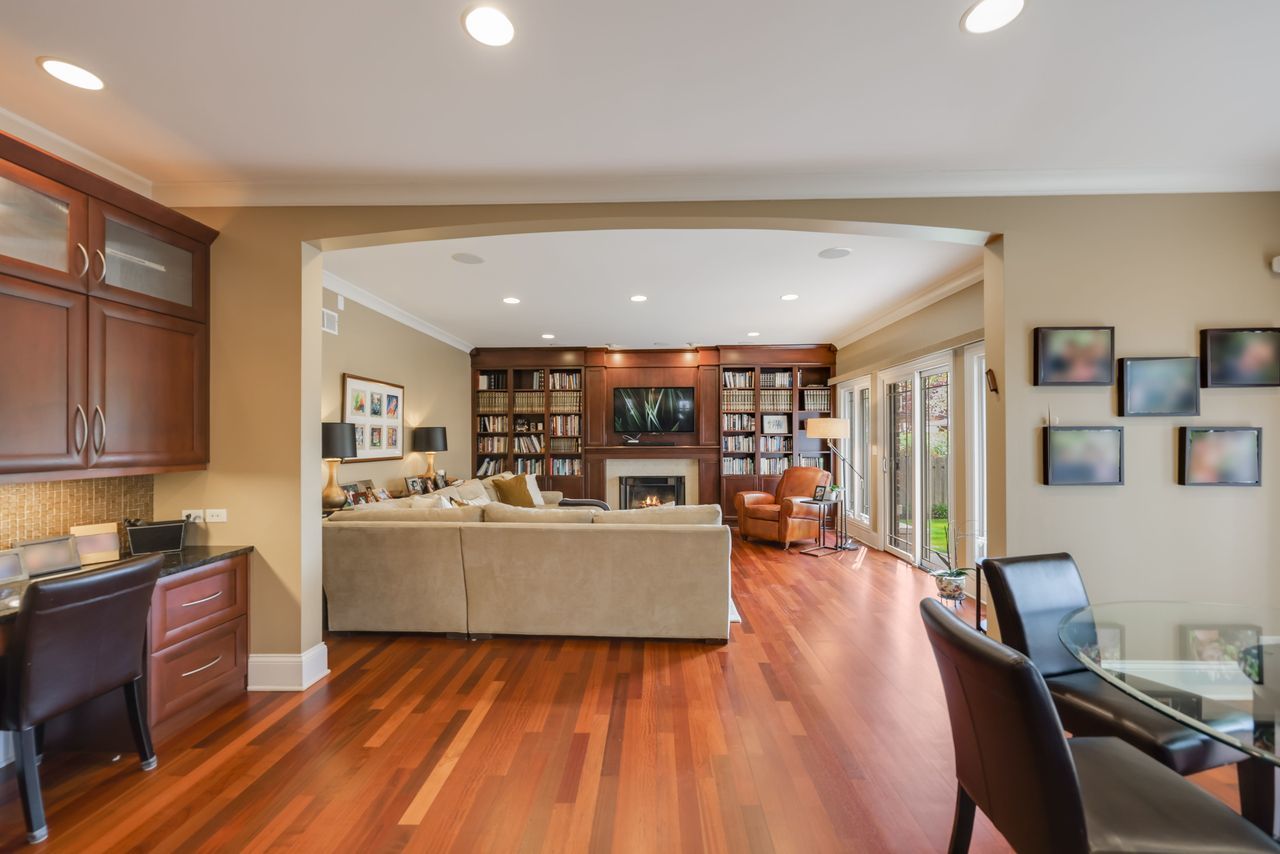 4315 Suffield Court