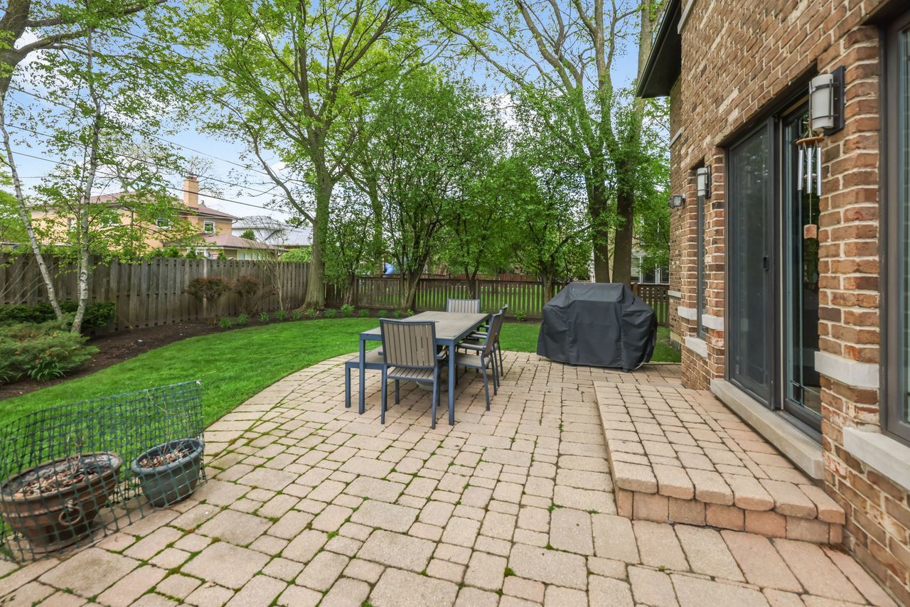 4315 Suffield Court
