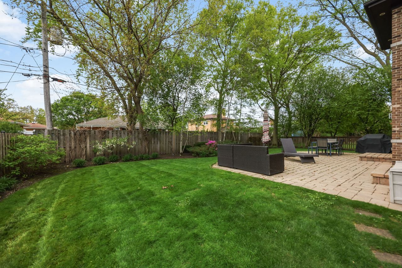 4315 Suffield Court