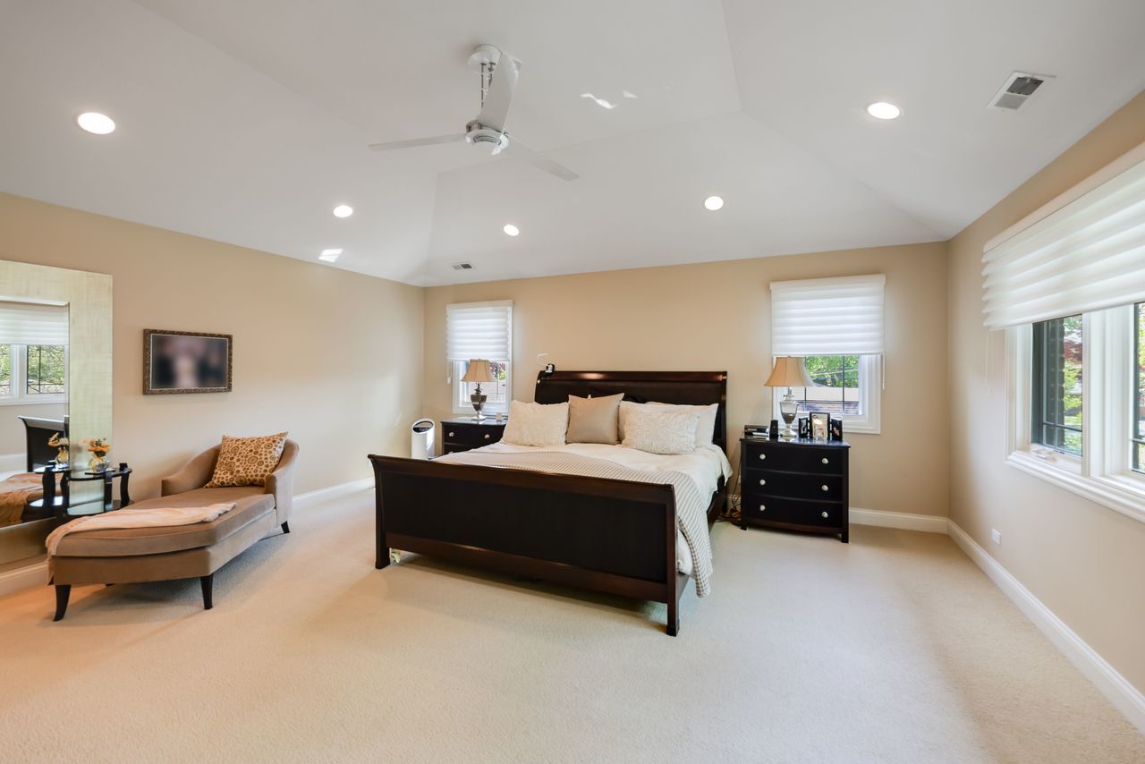 4315 Suffield Court