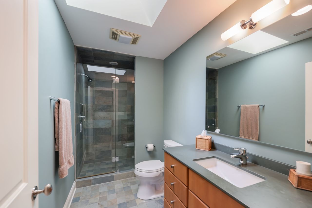 4315 Suffield Court