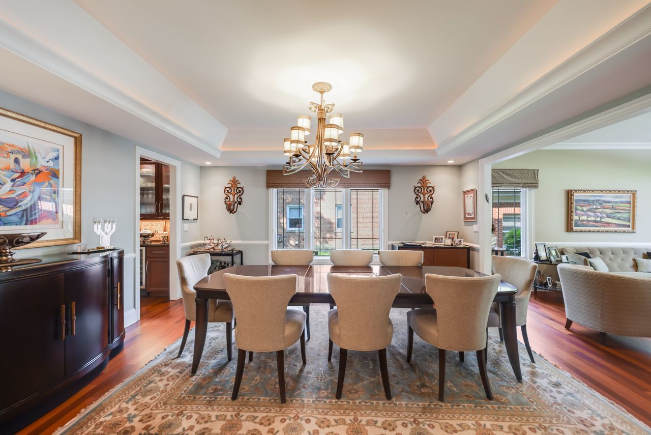 4315 Suffield Court