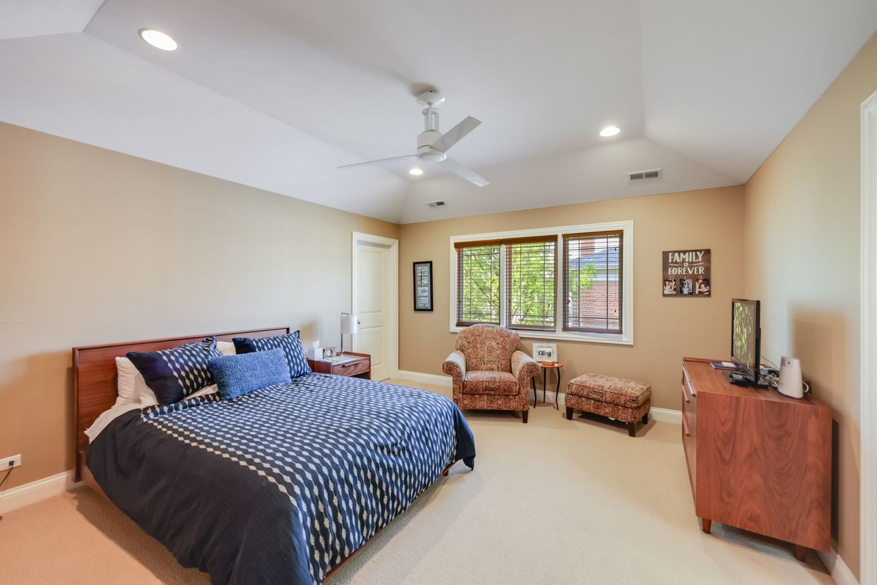 4315 Suffield Court