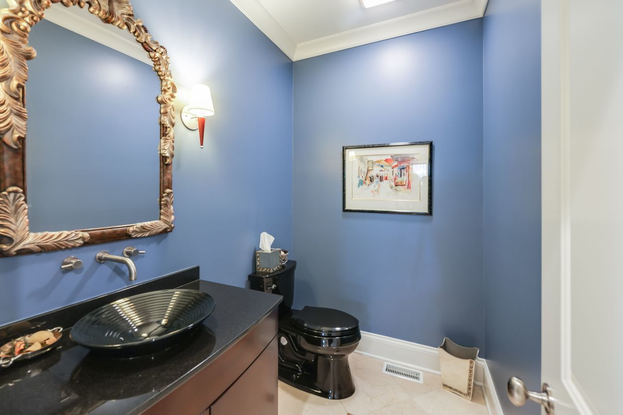 4315 Suffield Court