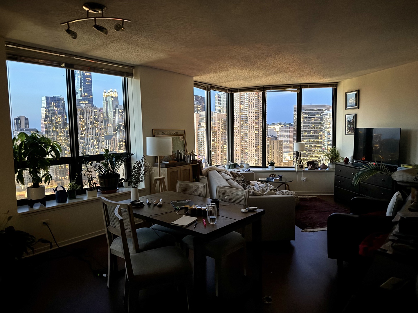 400 N La Salle Drive Unit: 3001