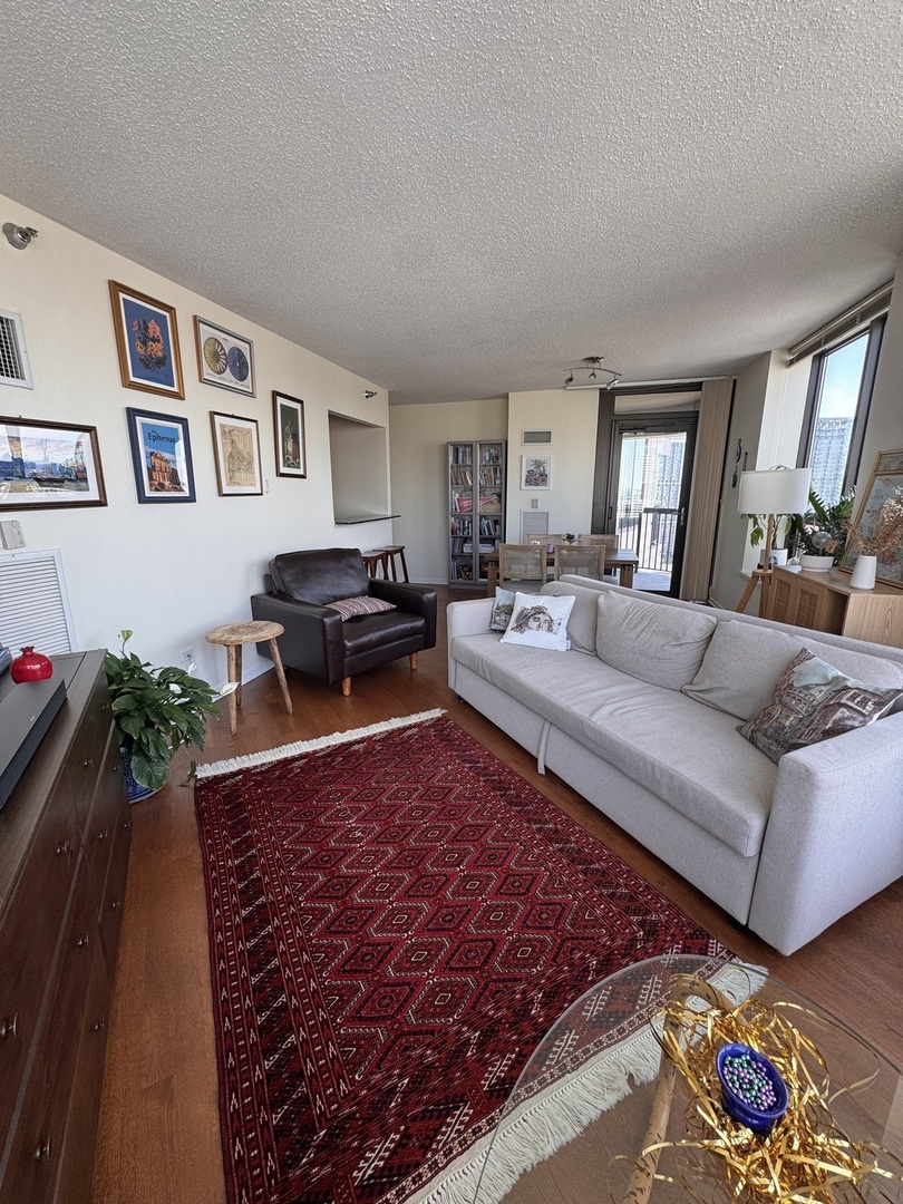 400 N La Salle Drive Unit: 3001