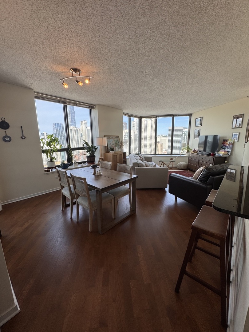 400 N La Salle Drive Unit: 3001