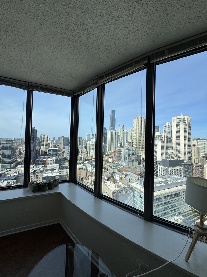 400 N La Salle Drive Unit: 3001
