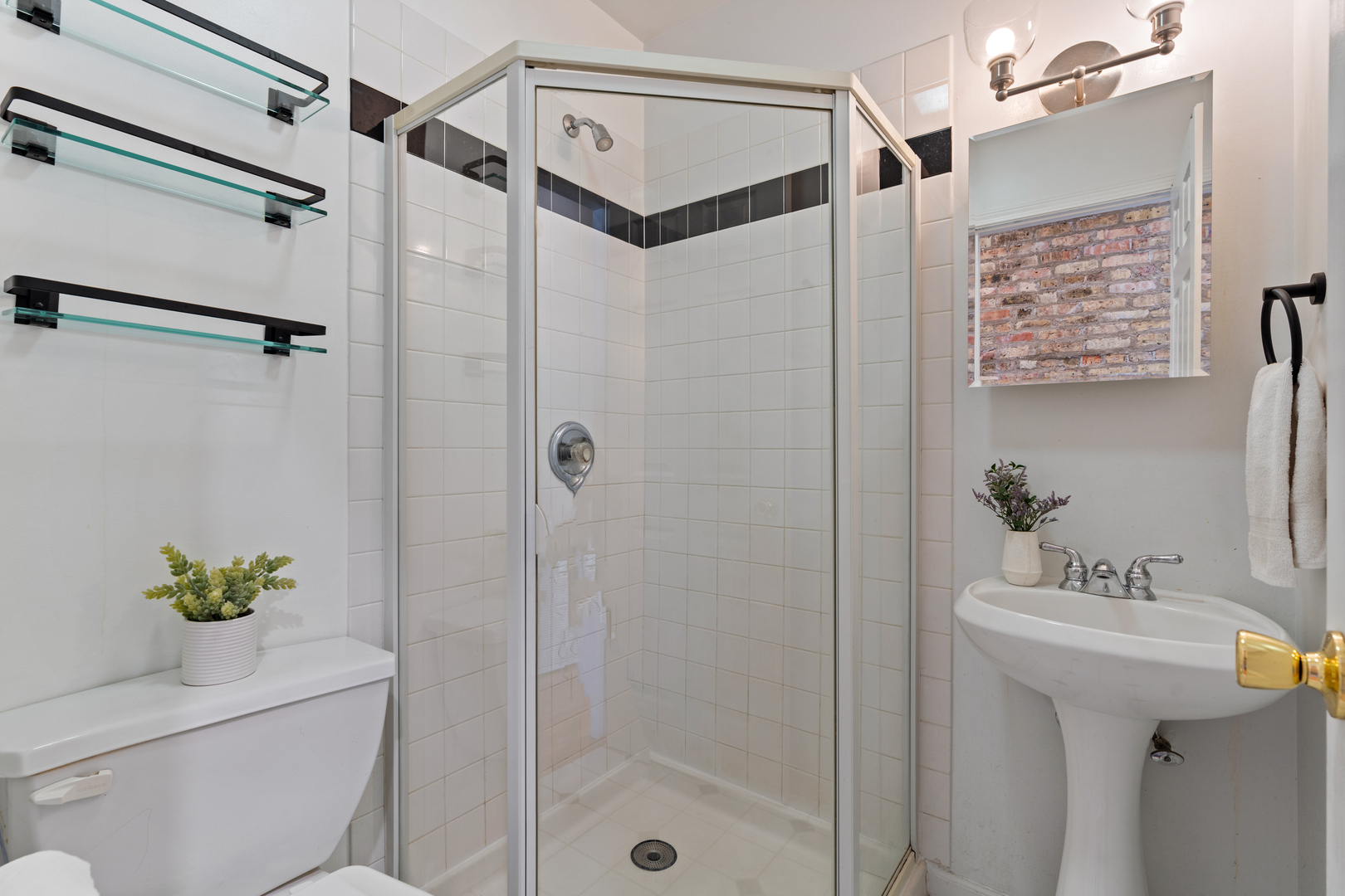 2705 N Campbell Avenue Unit: 3S