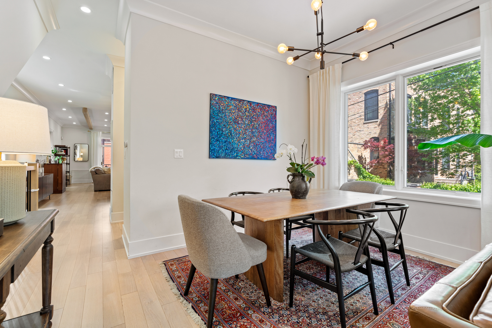 2112 W Haddon Avenue Unit: 1