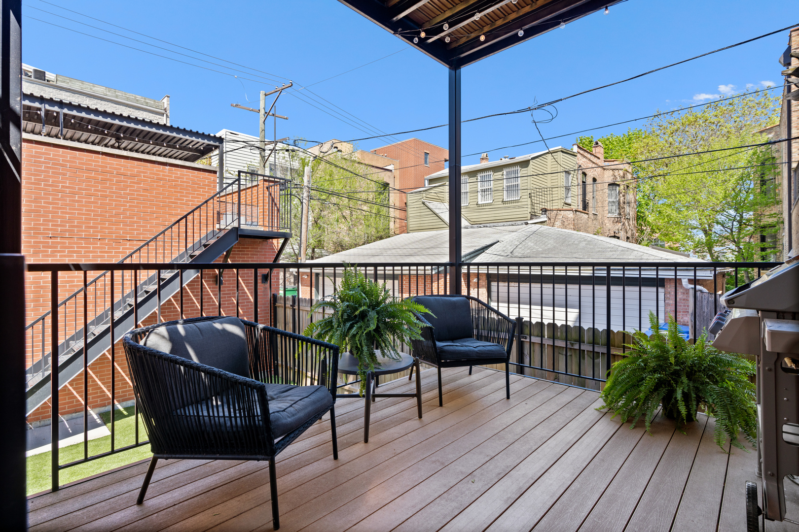 2112 W Haddon Avenue Unit: 1