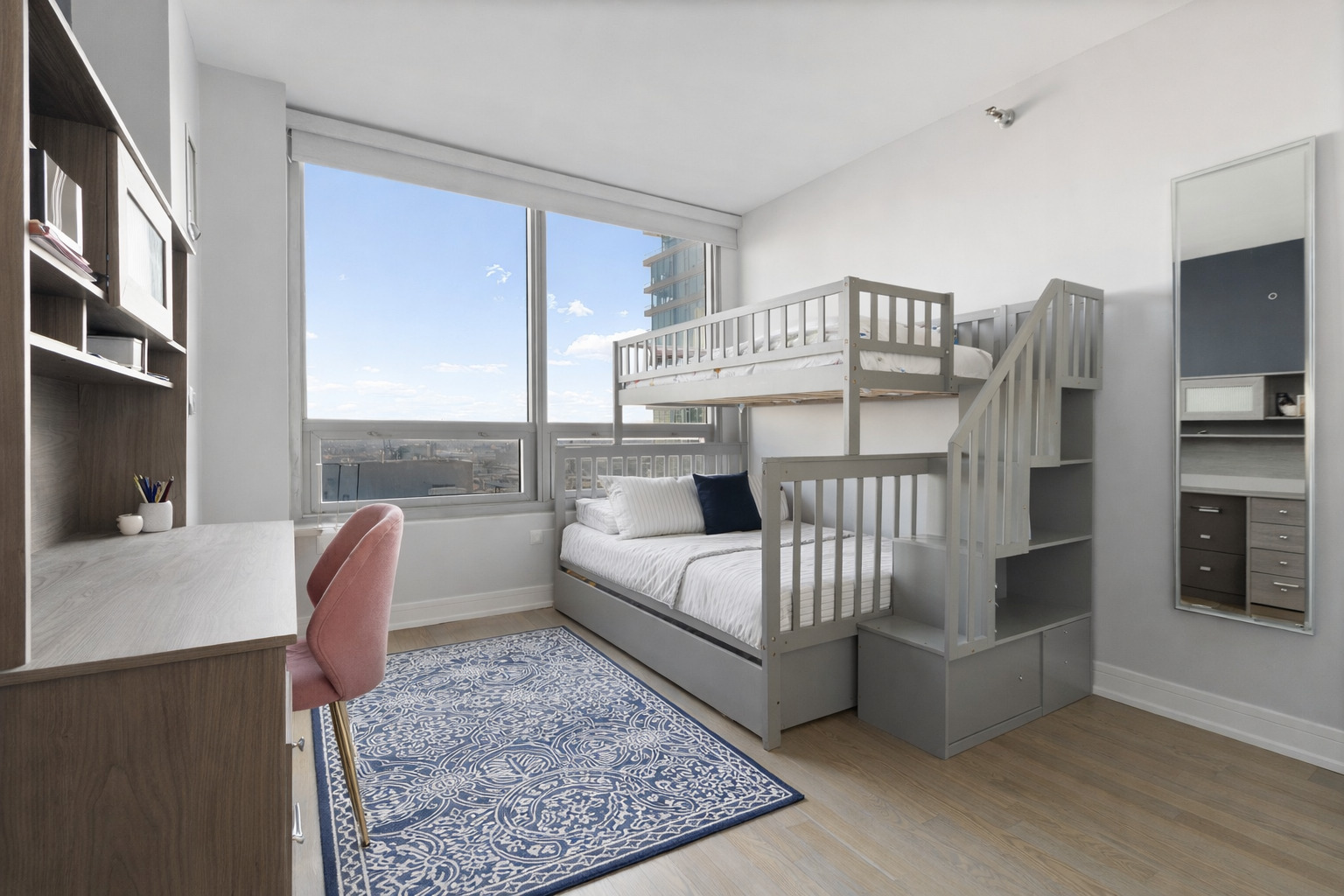 701 S Wells Street Unit: 2303
