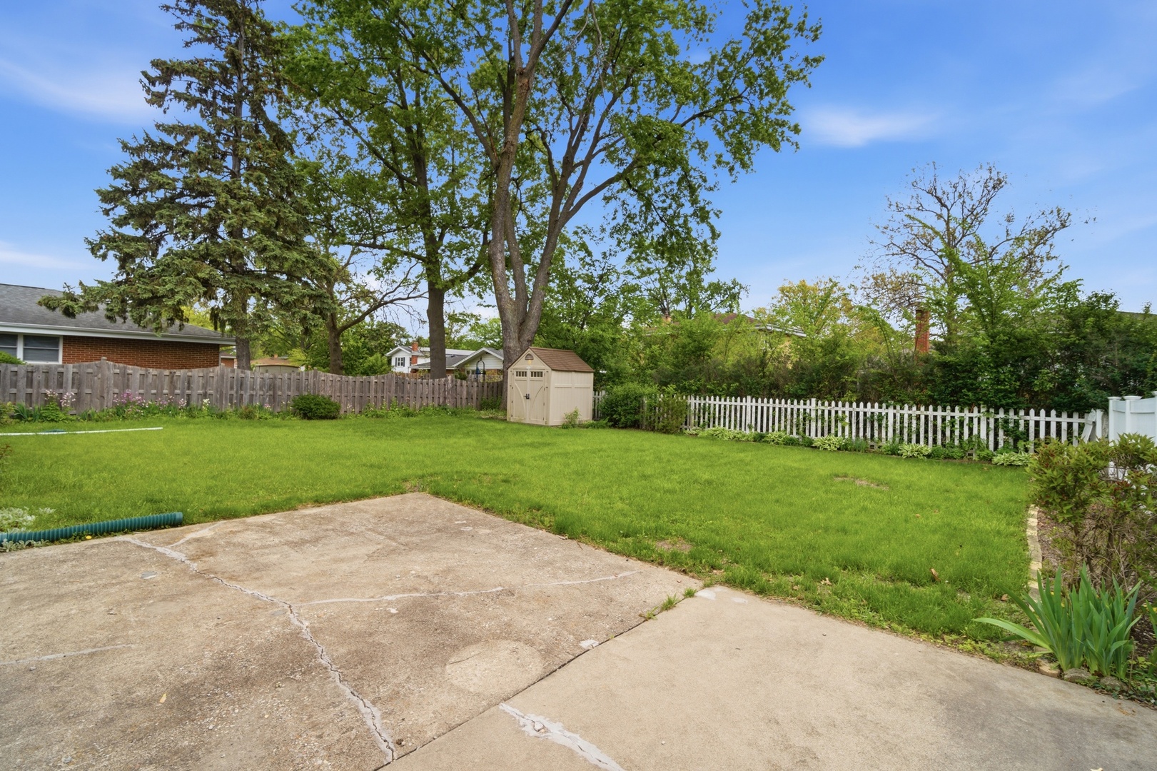 2141 Walnut Street