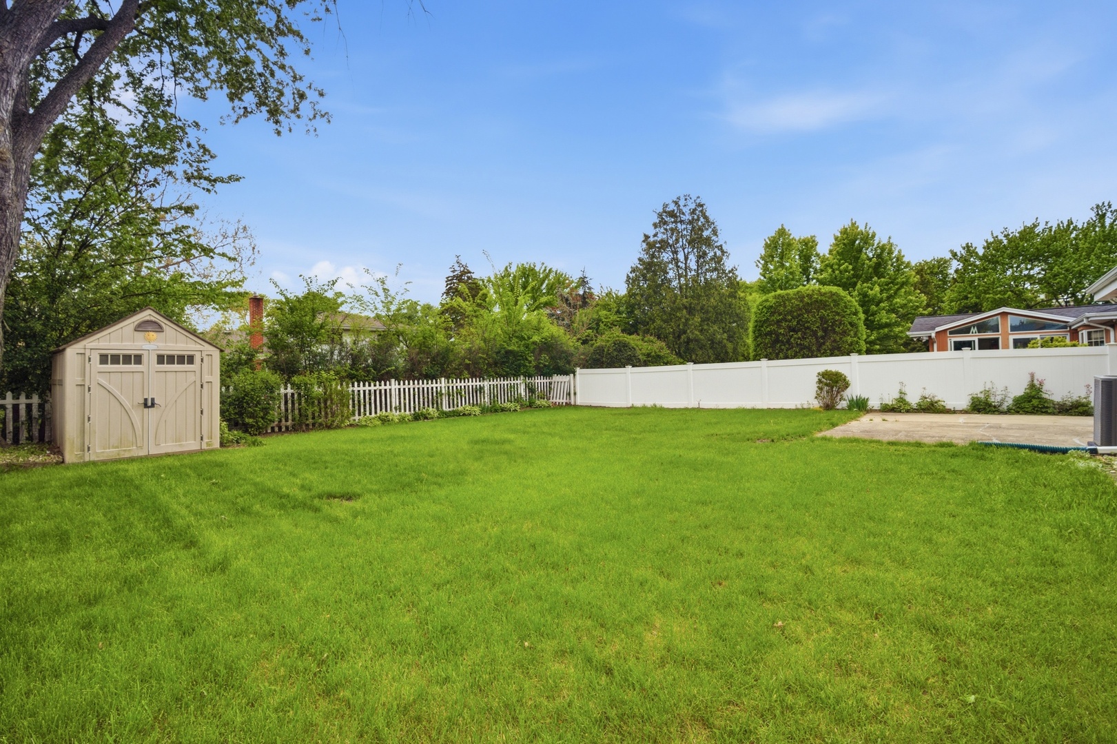 2141 Walnut Street