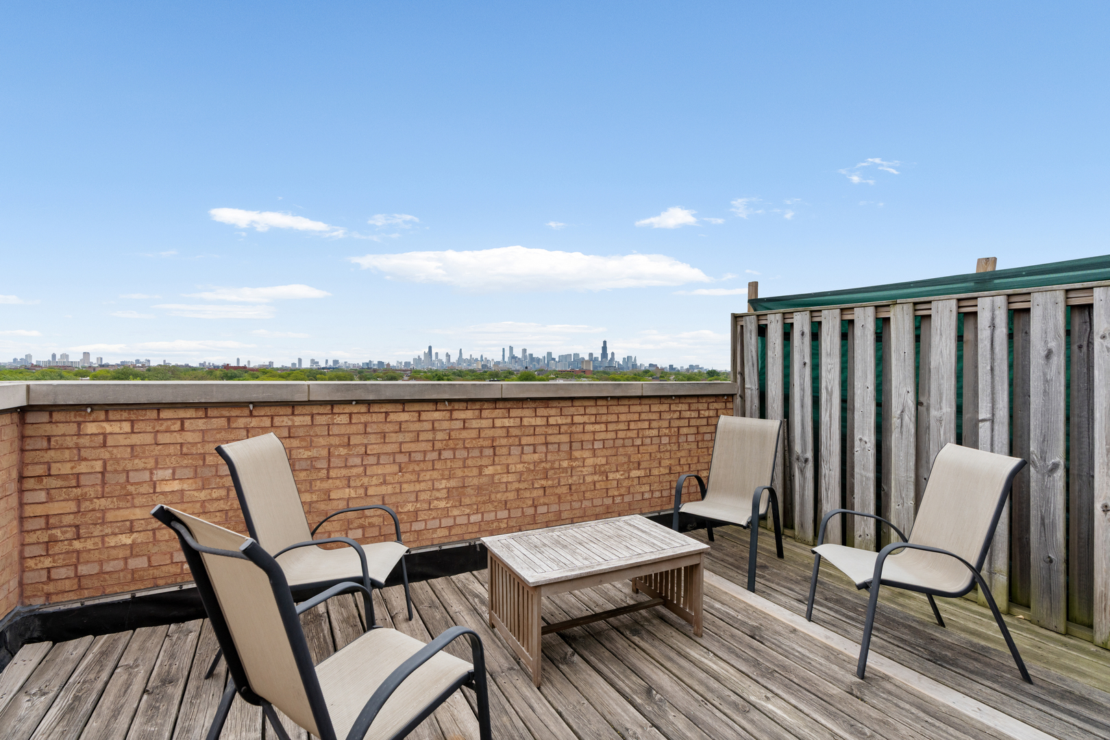 1820 N SPAULDING Avenue Unit: 208