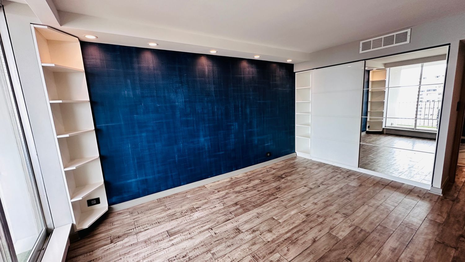 6033 N Sheridan Road Unit: 20H