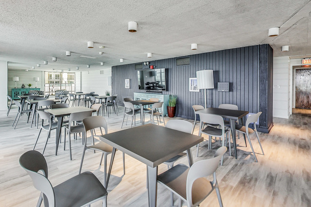 6033 N Sheridan Road Unit: 20H