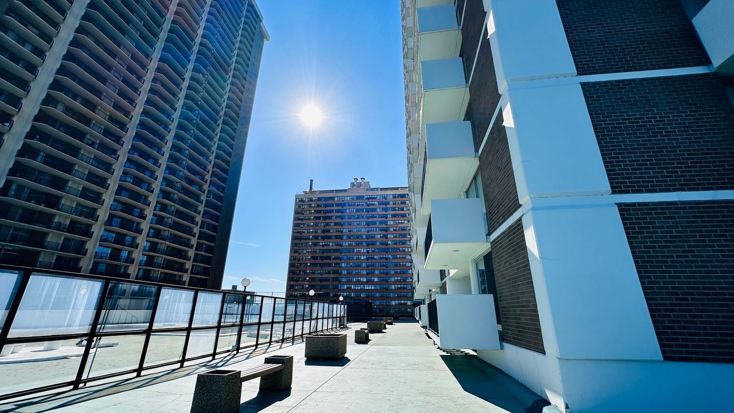 6033 N Sheridan Road Unit: 20H