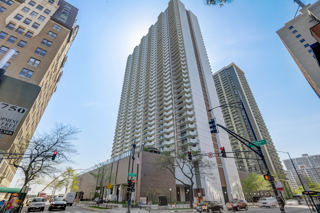6033 N Sheridan Road Unit: 20H