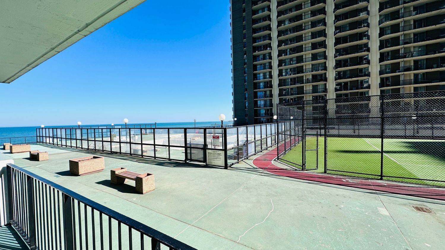 6033 N Sheridan Road Unit: 20H