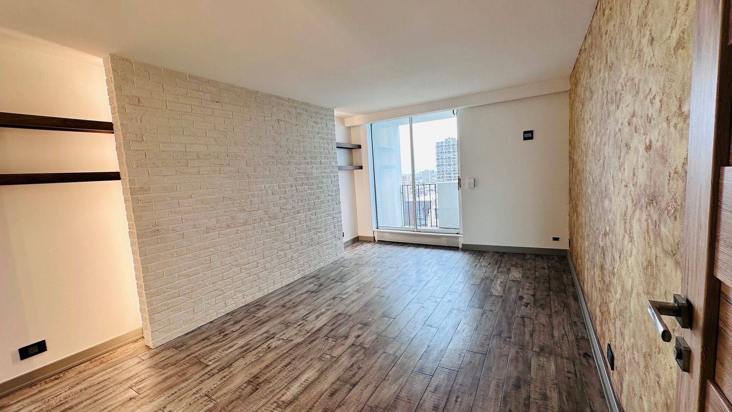 6033 N Sheridan Road Unit: 20H