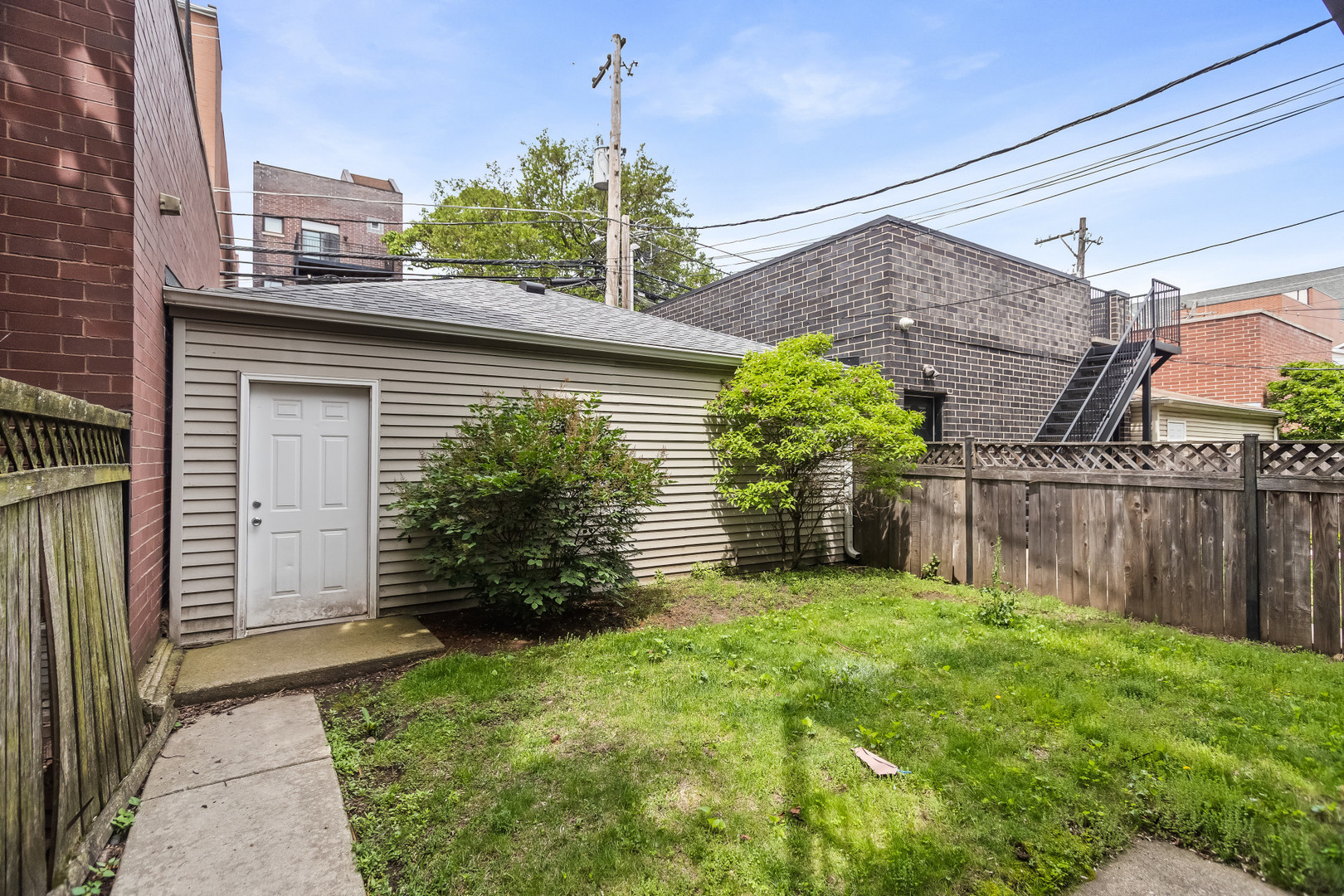 3928 N GREENVIEW Avenue Unit: 1