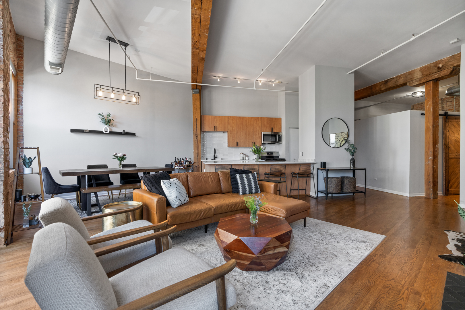 520 W Huron Street Unit: 620