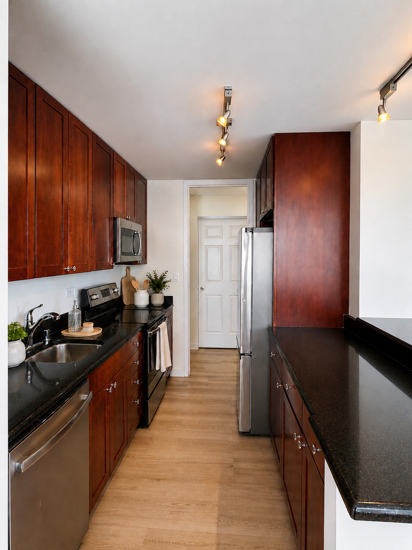 655 W Irving Park Road Unit: 1502