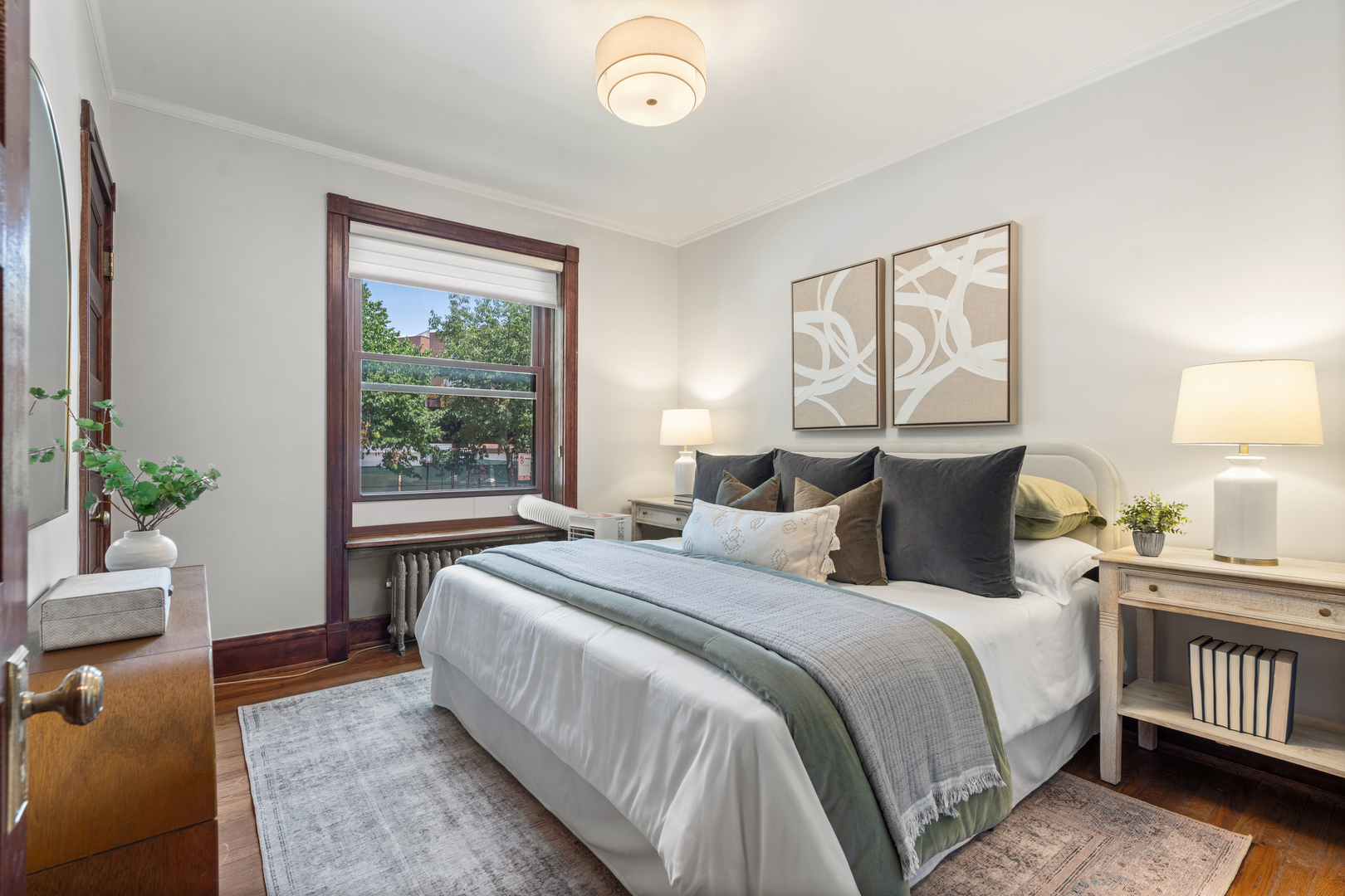 3764 N Magnolia Avenue Unit: 1