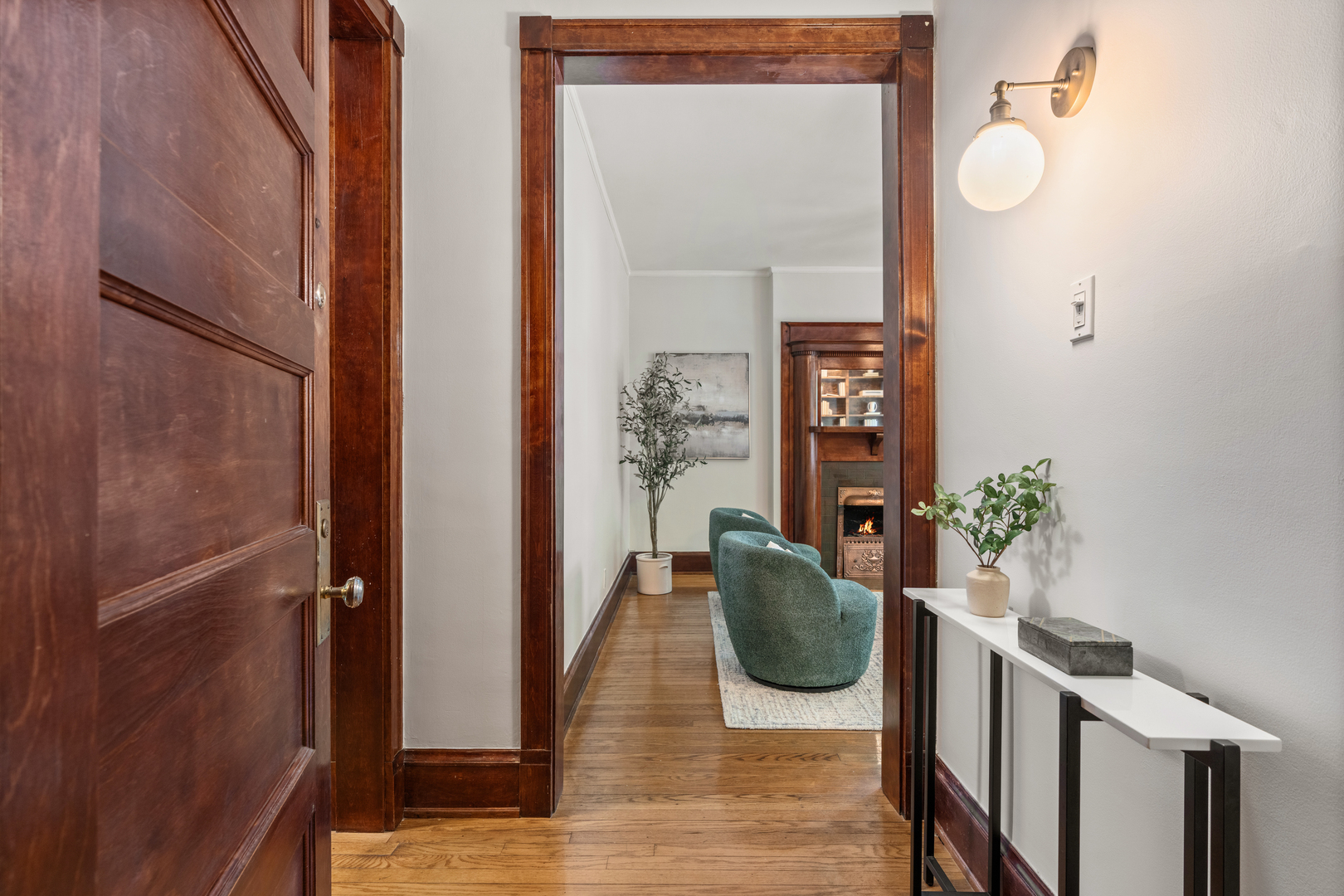 3764 N Magnolia Avenue Unit: 1