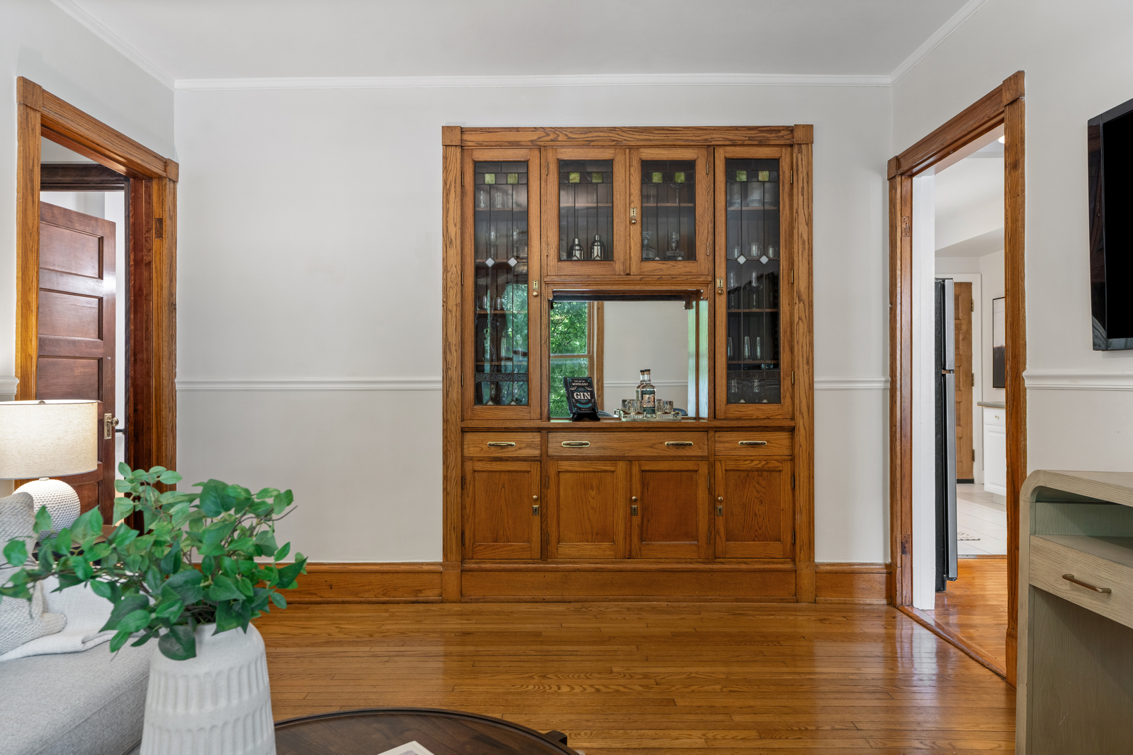3764 N Magnolia Avenue Unit: 1