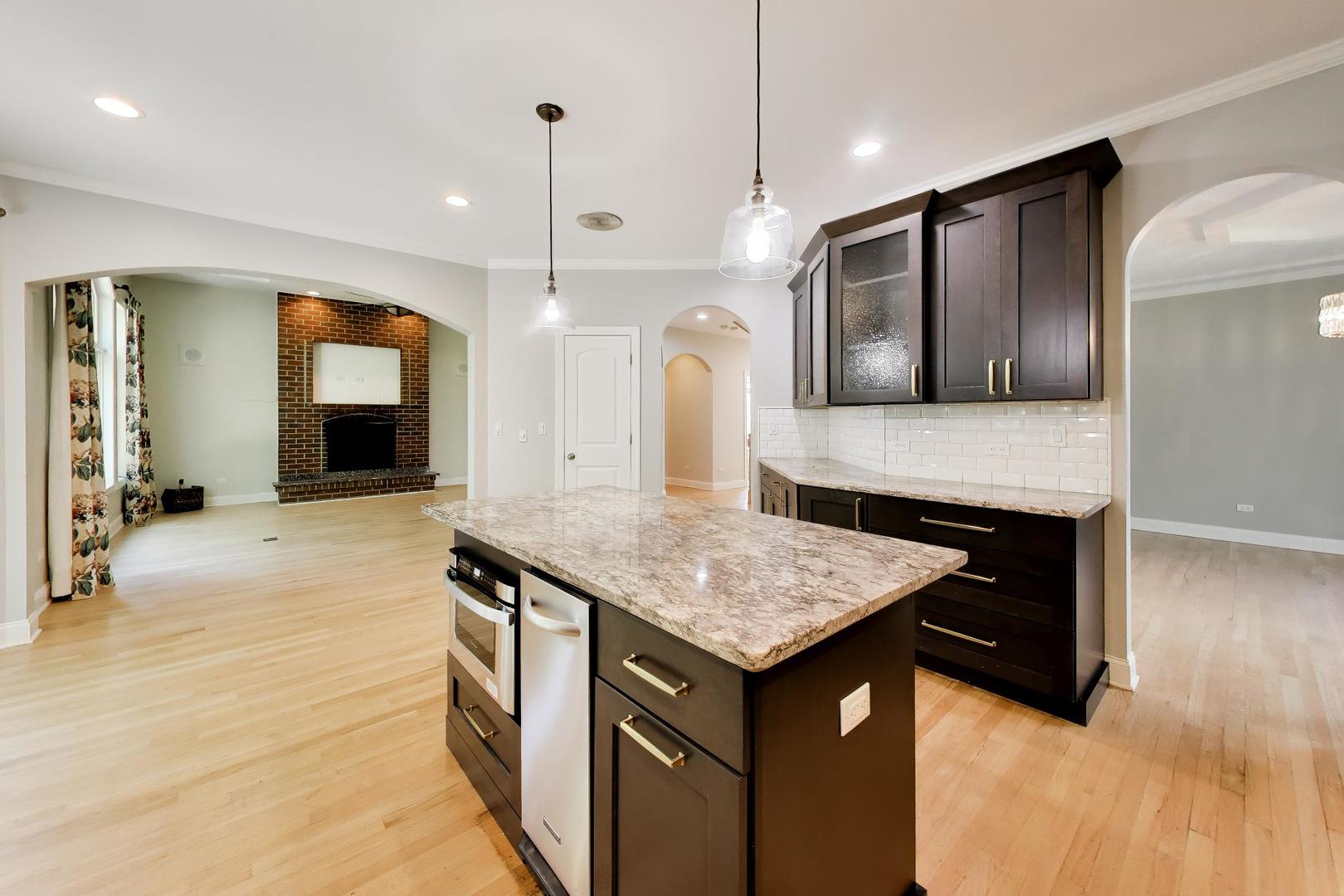 1111 Compass Court