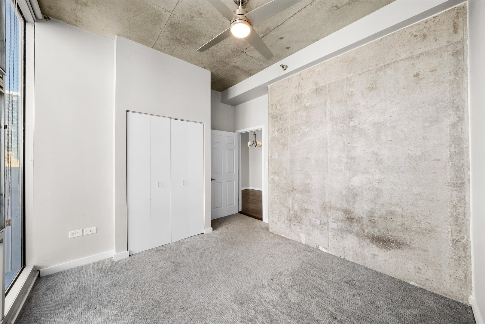 1720 S Michigan Avenue Unit: 801
