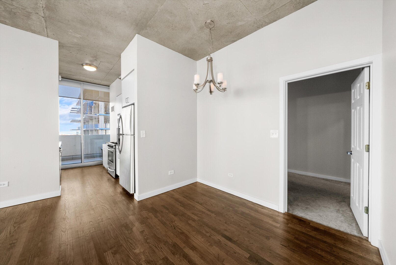 1720 S Michigan Avenue Unit: 801