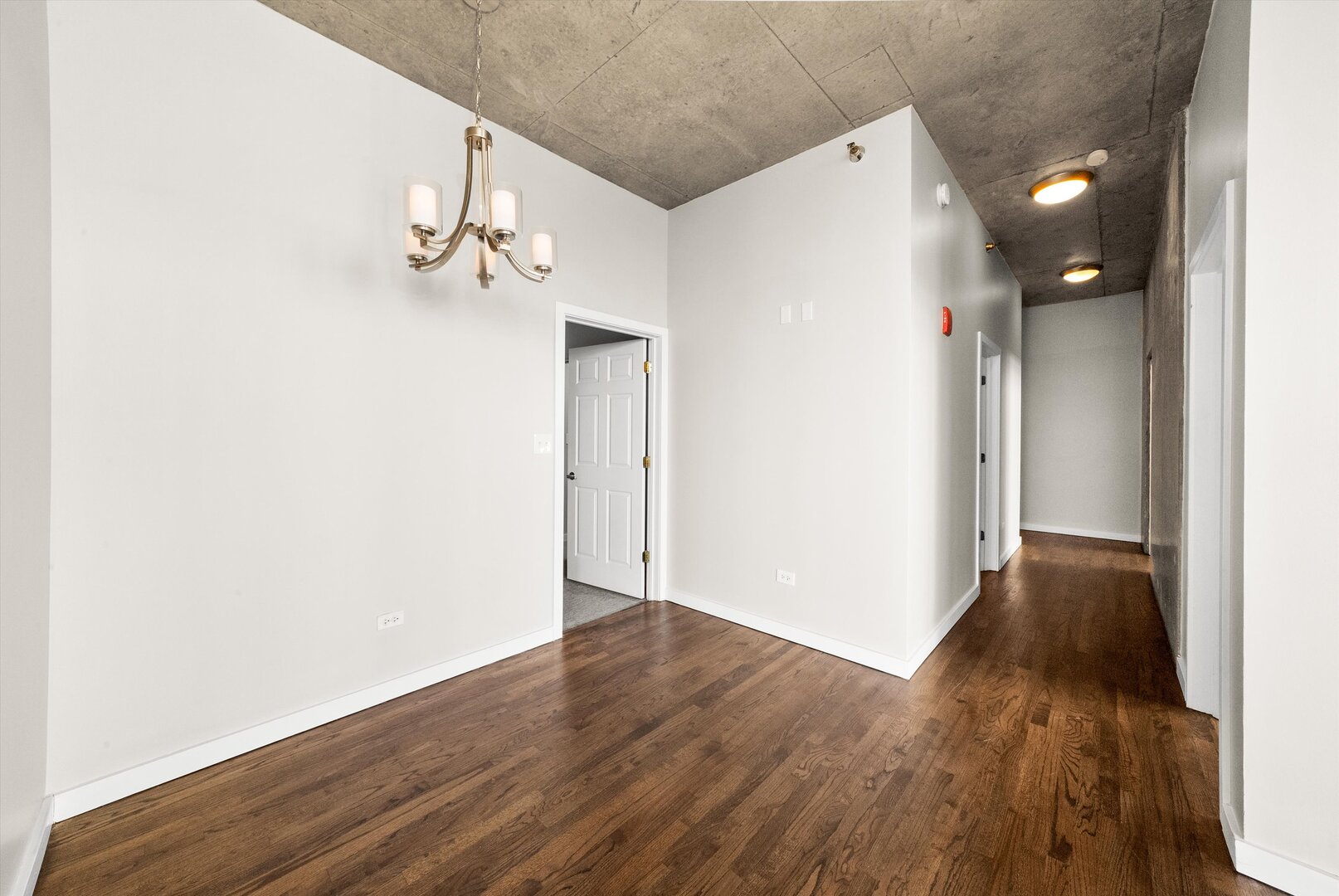 1720 S Michigan Avenue Unit: 801